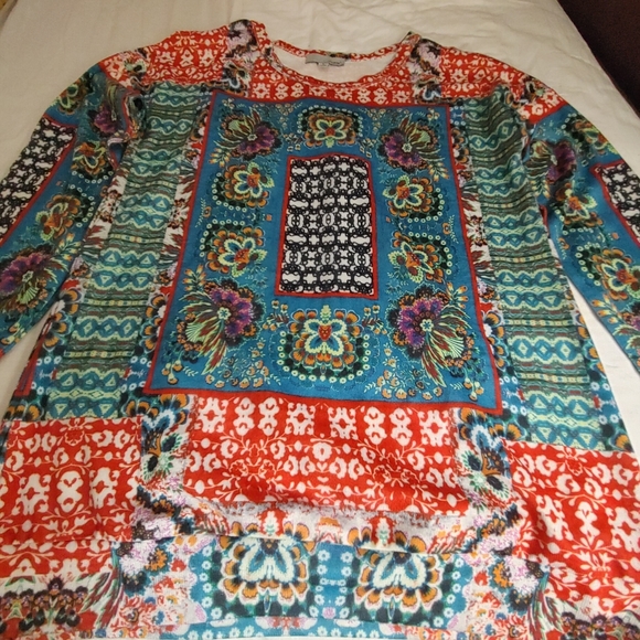 Multicoloured Horizontal Bands - Picture 3 of 7